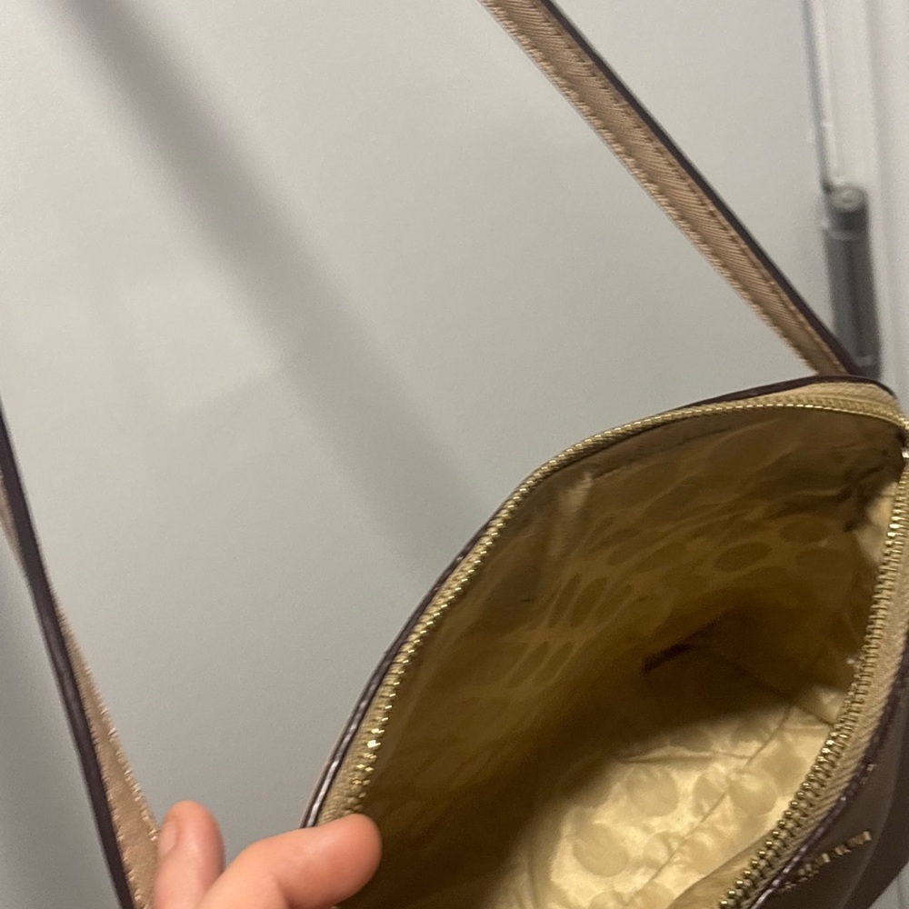 Kate Spade New York Crossbody Bag Beige Saffiano Leather - Picture 10 of 12